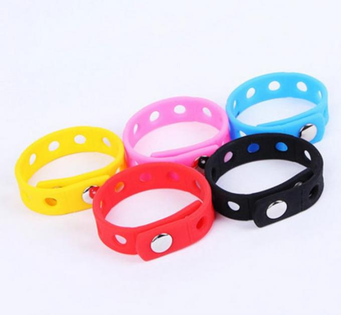 Promotional holes style adjustable bracelets , Colored Rubber Bracelets Metal Button